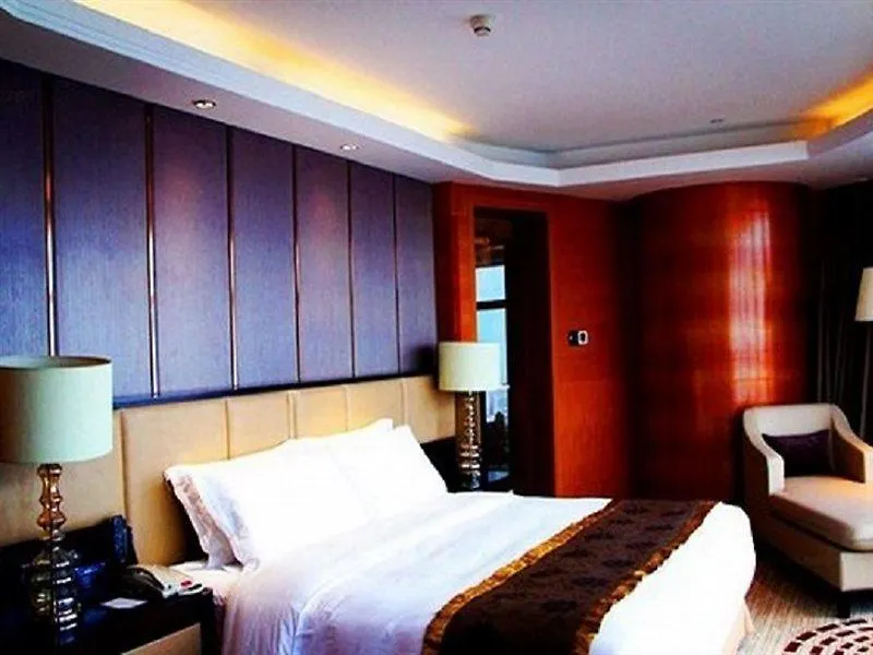 Days Hotel And Suites Mingfa Xiamen-1